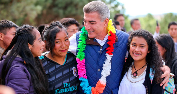 López y Gali inauguran Casa de Jóvenes en Progreso de la Sierra Negra