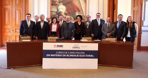 Recibe ayuntamiento de Puebla capacitación en blindaje electoral