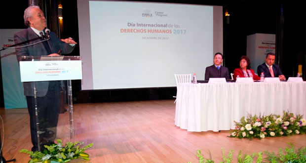 En 2017, comuna de Puebla capacitó a 1,052 funcionarios en DH
