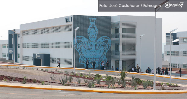 BUAP tendrá su centro de convenciones en 2018, afirma Alfonso Esparza