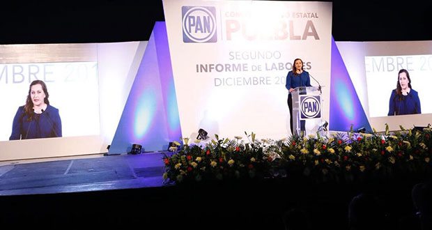Informe de Giles sirve para catapultar candidatura de Martha Erika Alonso