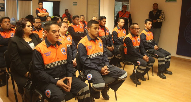 Certifican a grupos de PC de Puebla en atención prehospitalaria