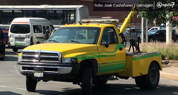 Habrá hasta 6 contratos con empresa de grúas antes de fin de año: regidor