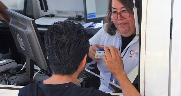 Más de 37 mil poblanos, con licencia para conducir permanentes