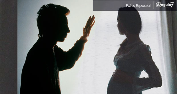 Piden 10 años de cárcel por violencia familiar contra embarazadas en Puebla