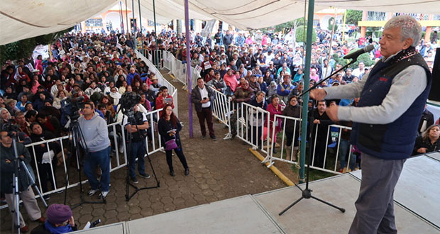 AMLO urge a EPN no intervenir en precampañas con “indirectas”