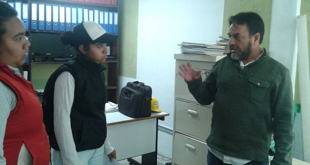Padres de familia exigen mejoramiento de secundaria en Amozoc