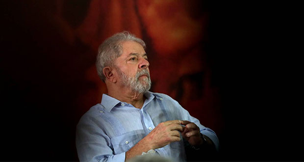 Juez da 12 años de prisión a expresidente brasileño Lula da Silva