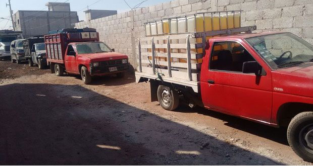 Aseguran 40 mil litros de huachicol y 8 vehículos en Texmelucan
