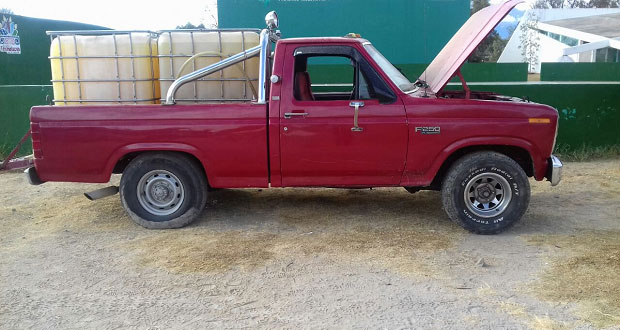 Sedena y SSP aseguran tres camionetas con huachicol en Texmelucan