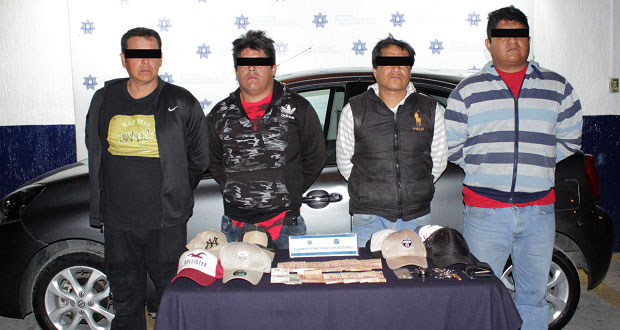 Desarticulan a banda de 4 por presunto robo a cuentahabiente