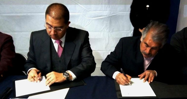 Dirección general de Ceresos de Puebla firma convenio con AA