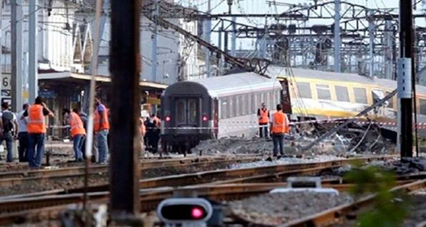 Por lo menos 200 heridos deja choque de trenes en Sudáfrica