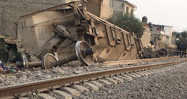 Al menos 5 muertos dejó el descarrilamiento de un tren en Ecatepec