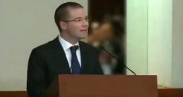 PRI difunde video donde Anaya elogia aptitudes de Meade. Foto: Especial