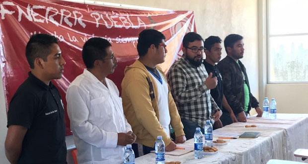 Líder estatal de Fnerrr llama a alumnos de Ajalpan a justicia social