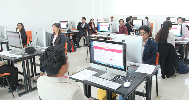 13 alumnos de la BUAP buscan beca nacional de intercambio a Francia
