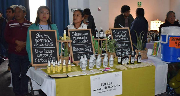Empresarios sociales de 6 estados exponen productos en Puebla