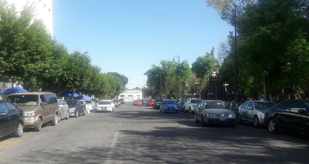 Policías quitaron “arbitrariamente” placa de mi auto: activista