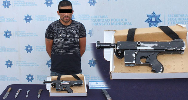 Detienen a 1 por posesión ilegal de ametralladora en Totimehuacán