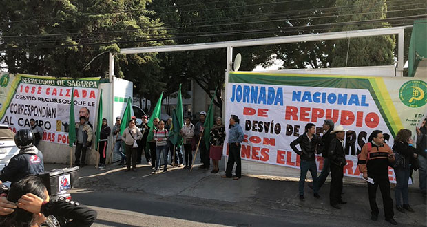 Con plantón, UNTA exige 4 mdp en programas a delegación de Sagarpa