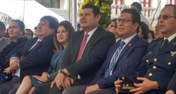 Aparece Armenta en informe de Macoto para “sumar simpatizantes”