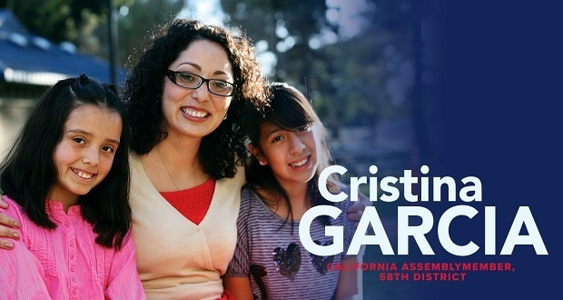 La asamblesista y activista, Cristina García, fue acusado de haber acosado sexualmente a un hombre. Foto: Especial