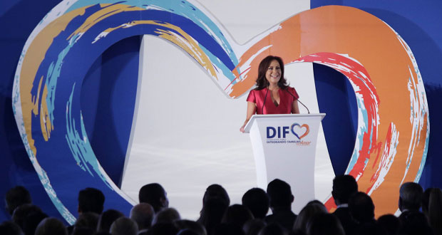 En informe, Dinorah López anuncia sexta Casa de Jóvenes en Progreso
