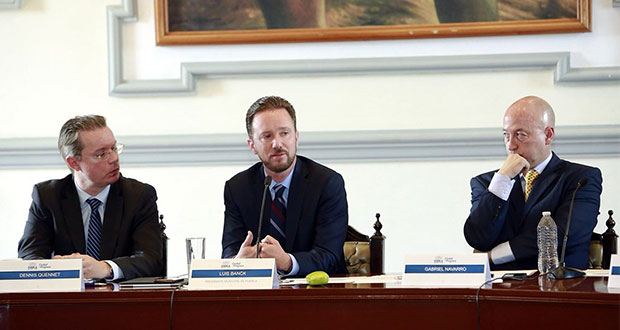 Ayuntamiento firma convenio de colaboración para sanear al Atoyac