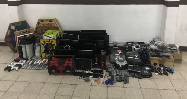 Decomisan televisiones y Xbox del Cereso de San Pedro Cholula