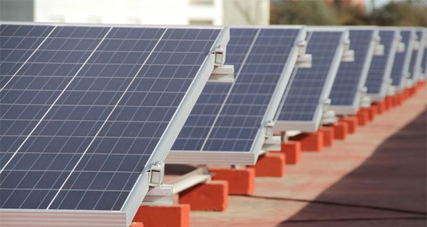 Senado busca impulsar instalaciones de energía solar en viviendas. Foto: Especial.