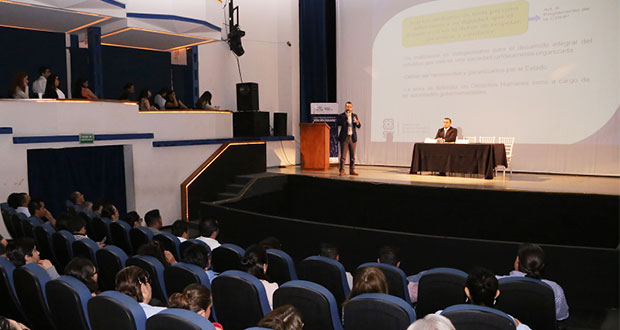 Ayuntamiento de Puebla capacita a colaboradores en materia de DH
