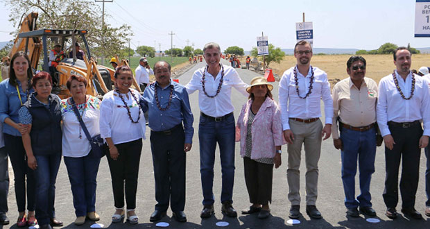 Invierten 13 mdp en rehabilitación de carretera en Ixcaquixtla