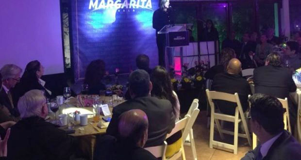 Margarita inicia colecta para su campaña con cena de 2 mil pesos