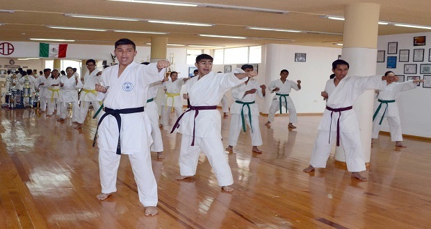 Prepa BUAP karate