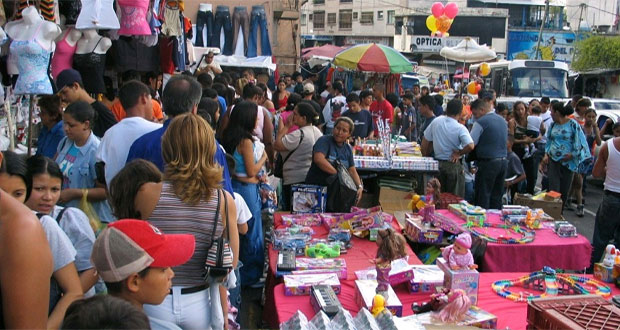Denuncian “cobro de piso” a negocios en centro y sur de Veracruz