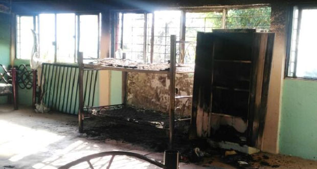 Queman casa estudiantil en Jalpan; es intimidación: Antorcha