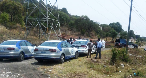 Abandonan auto con una pareja ejecutada en colonia Los Rosales