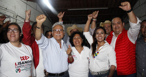 Lisandro Campos propone impulsar comercio en Tehuacán