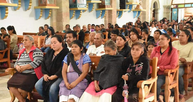Antorchistas realizan misa en honor a exedil de Huitzilan asesinado