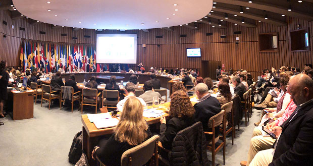 BUAP participa en foro sobre desarrollo sostenible en Chile
