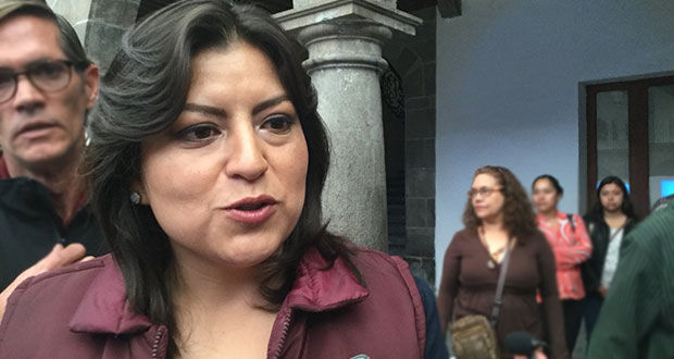 Claudia Rivera cambia de suplente y suma a Márquez y Aguirre a su planilla