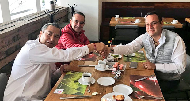 Estefan reúne a Deloya y Soto para limar asperezas en desayuno
