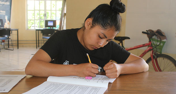 Gobierno de Ocoyucan busca combatir rezago educativo en adultos
