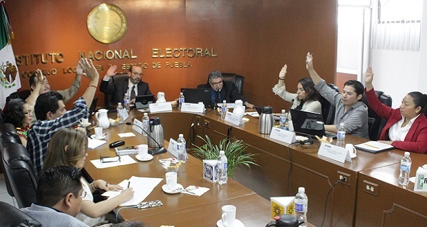Sesión para la aprobación de los debates para los candidatos al Senado.