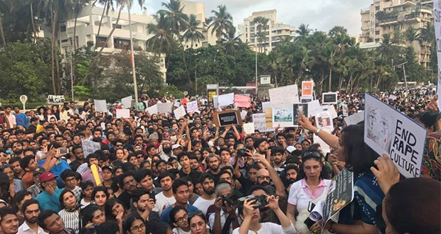 India, en medio de las protestas tras muerte de una niña