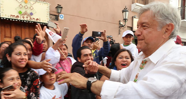 Publico serie sobre populismo si revelan quién la financió: AMLO