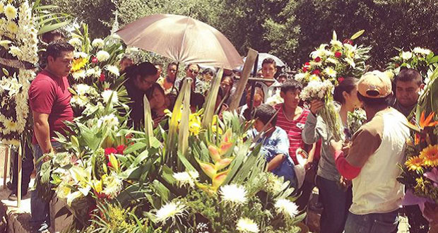 En Serdán, despiden a consejero del INE linchado en Tlacotepec