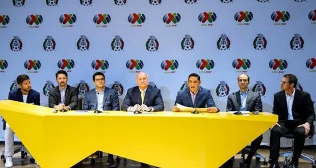 Futbolistas podrán contratarse sin “pacto de caballeros”: Muñoz