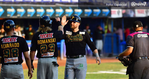 Pericos de Puebla se queda con la serie ante Acereros del Norte. Foto: Especial